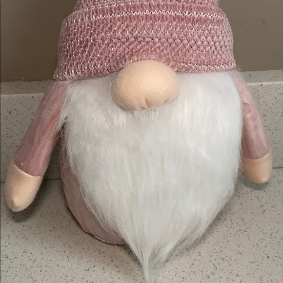 🎄CHRISTMAS GNOME BLUSH PINK W POMPOM HAT - Picture 2 of 9
